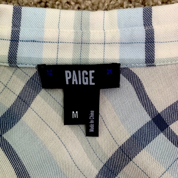 A Paige Jean Cold Shoulder Top - Picture 4 of 4